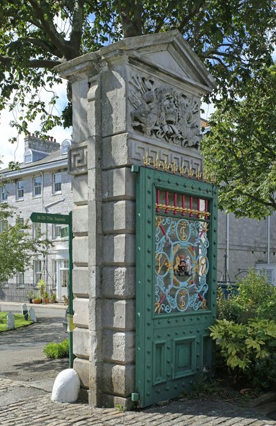 Gate-pier with buildings of The Square beyond, of the former Royal Naval Hospital, Plymouth by Unbekannt Unbekannt
